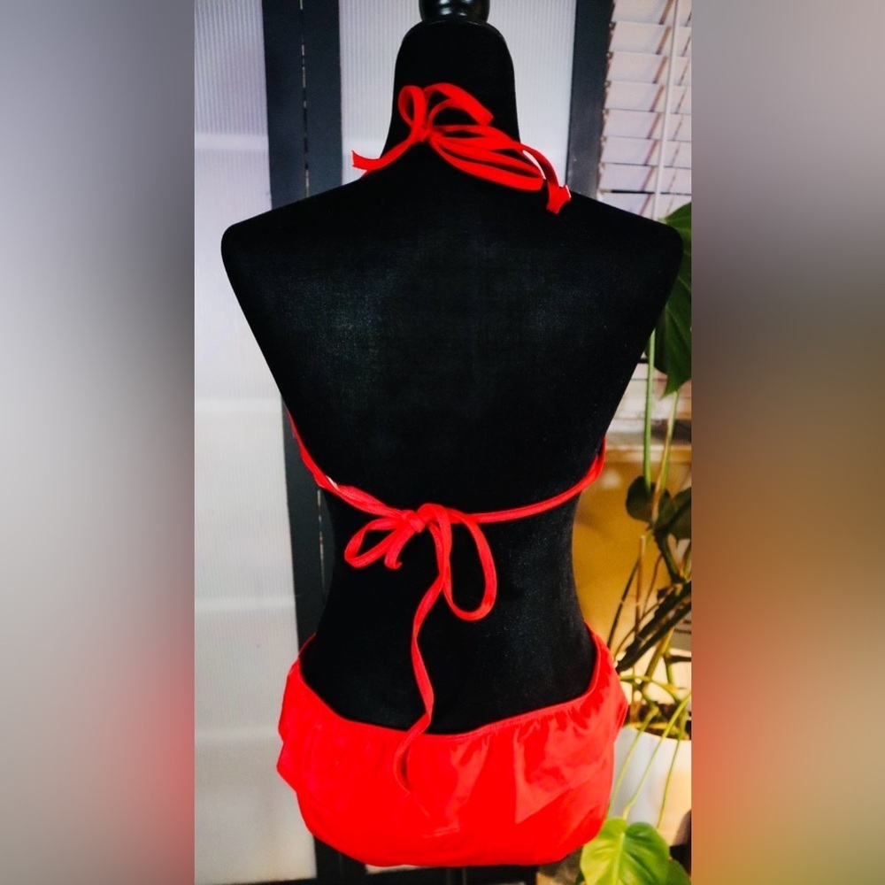 Sizzling 👀 red one-piece swimsuit NWOT - Picture 8 of 9